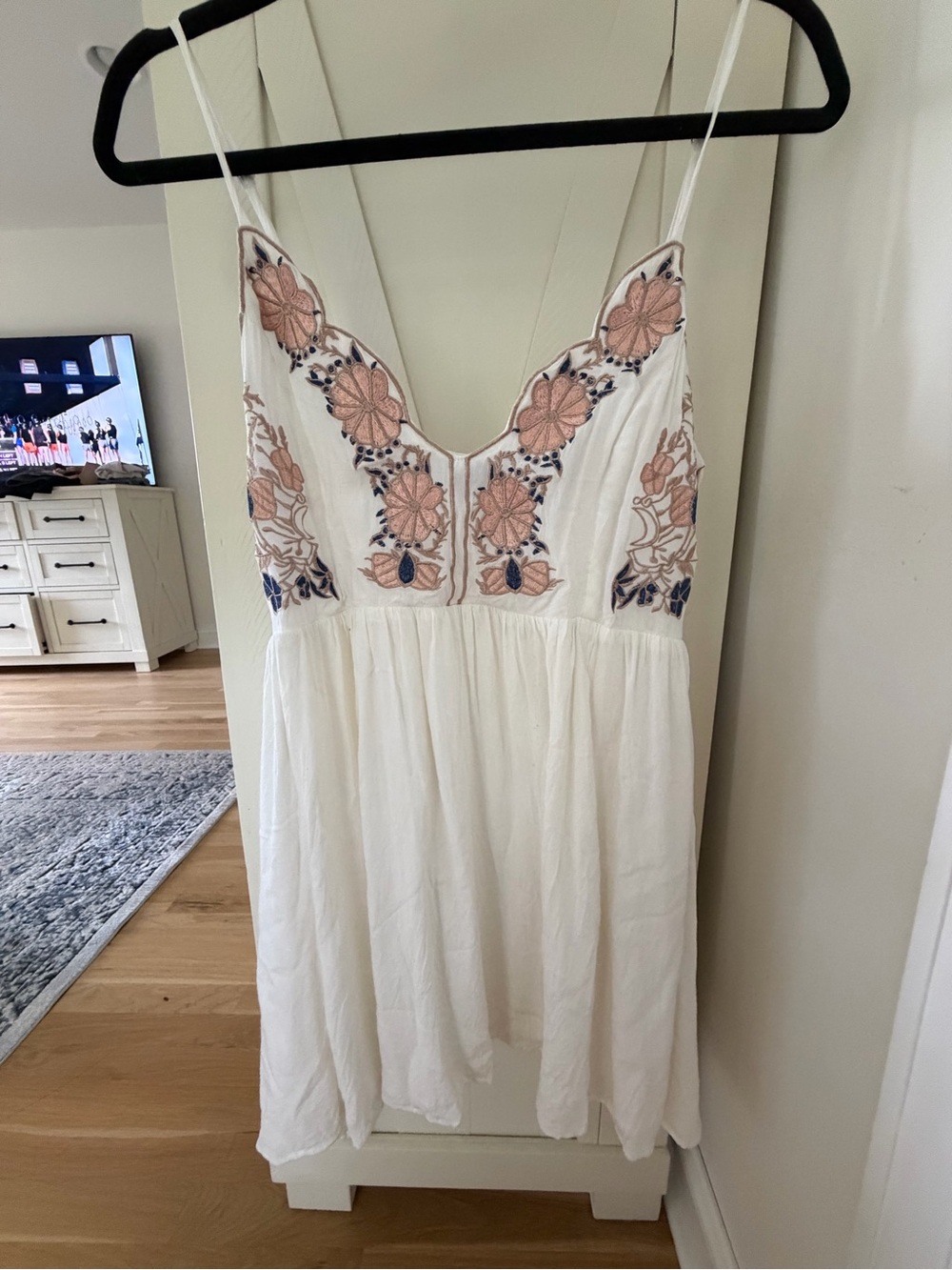 Lulu's White Embroidered Floral Sundress